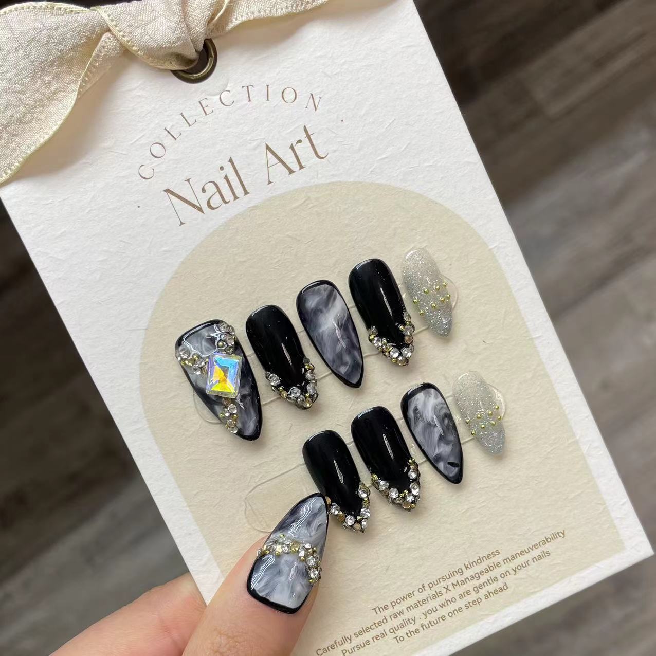 Handmade Press on Nails Black  - огляд і ціна Nail Art Pink