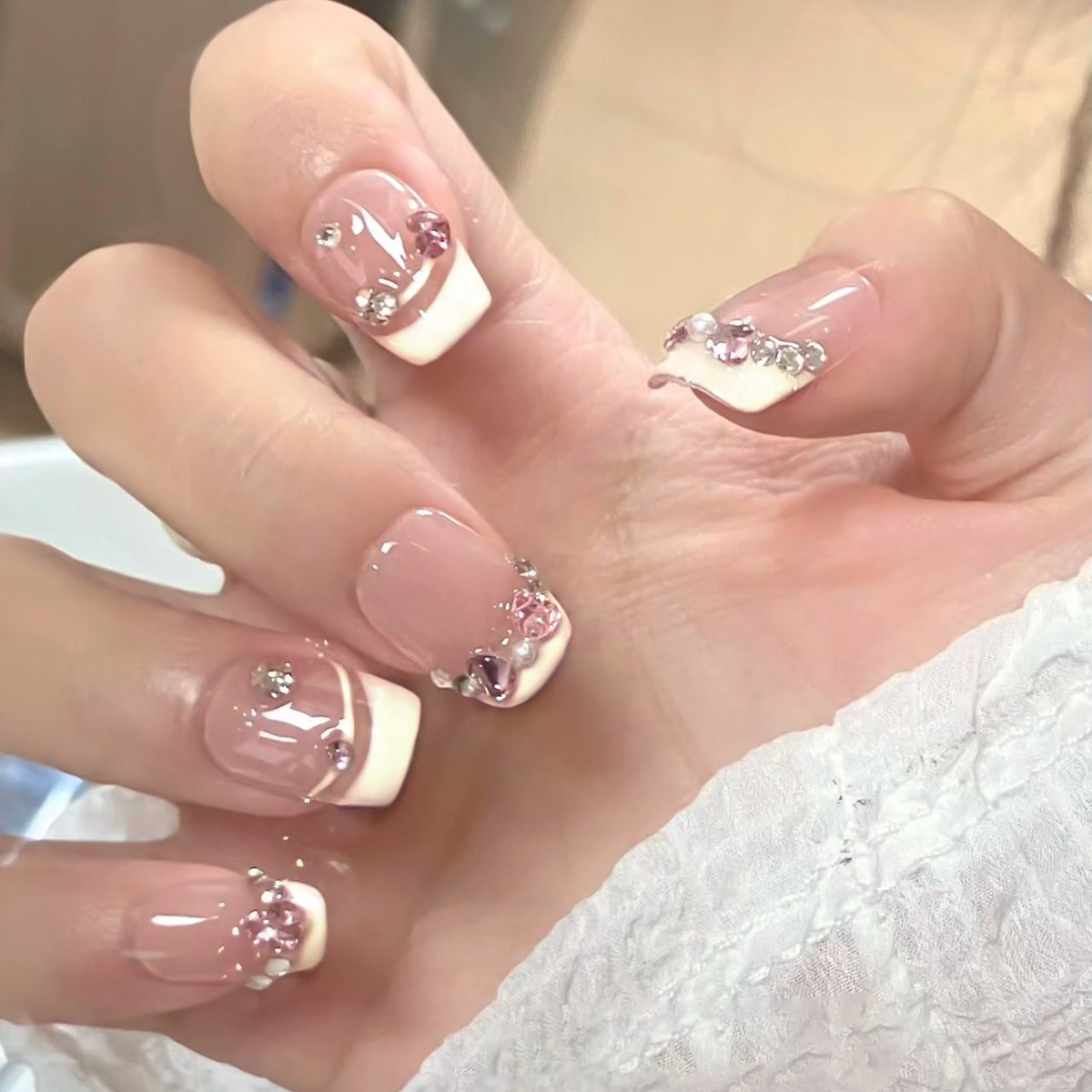 24Pcs Autumn Style Mid-length  - огляд і ціна Nail Art Cat Eye