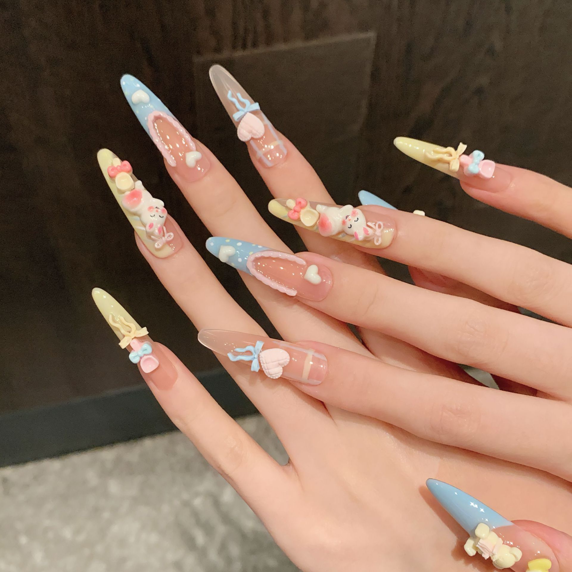 10pcs Cute Bear Rabbit Press O - огляд і ціна Nail Art Yellow